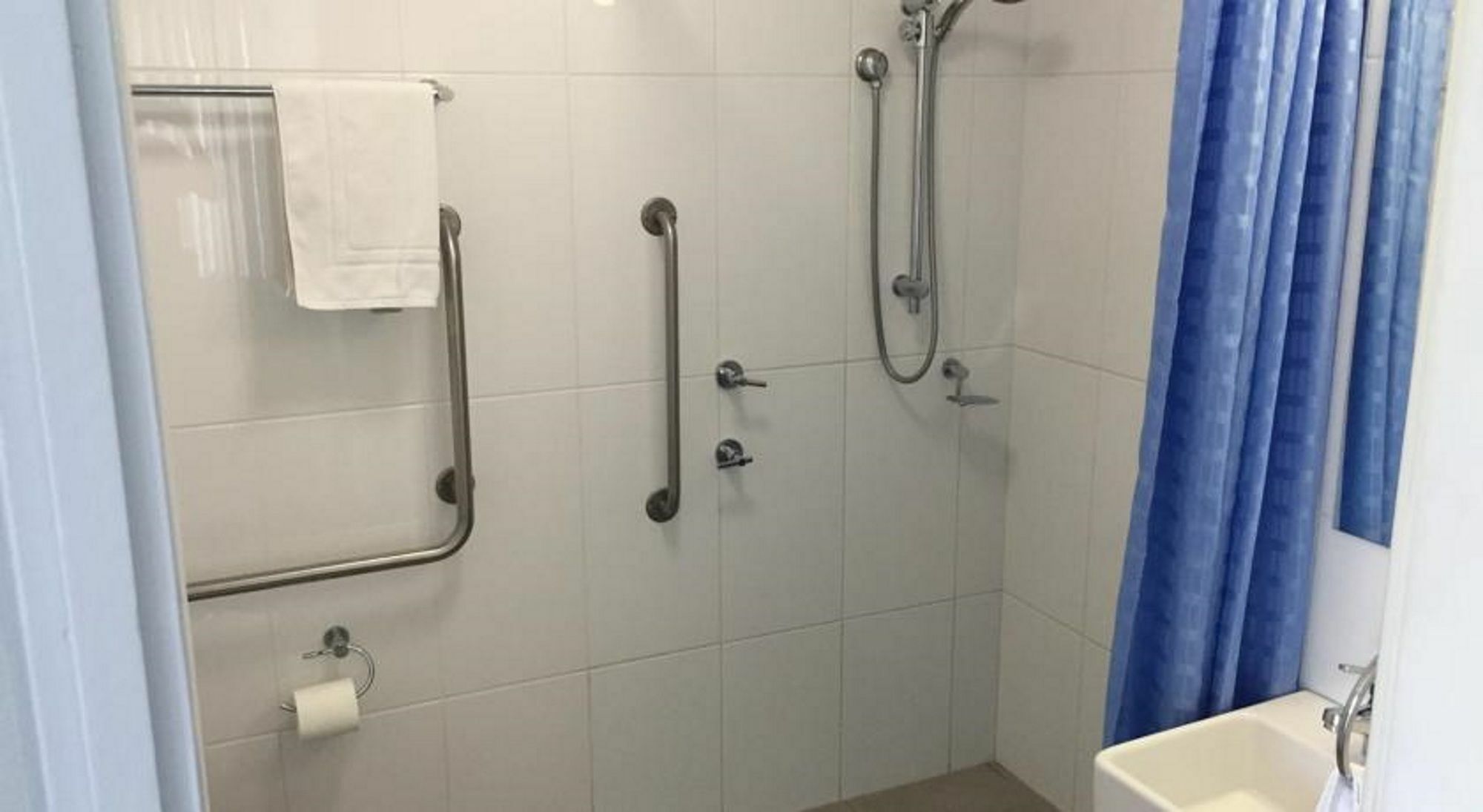 Aquarius Apartments Молимук Екстериор снимка