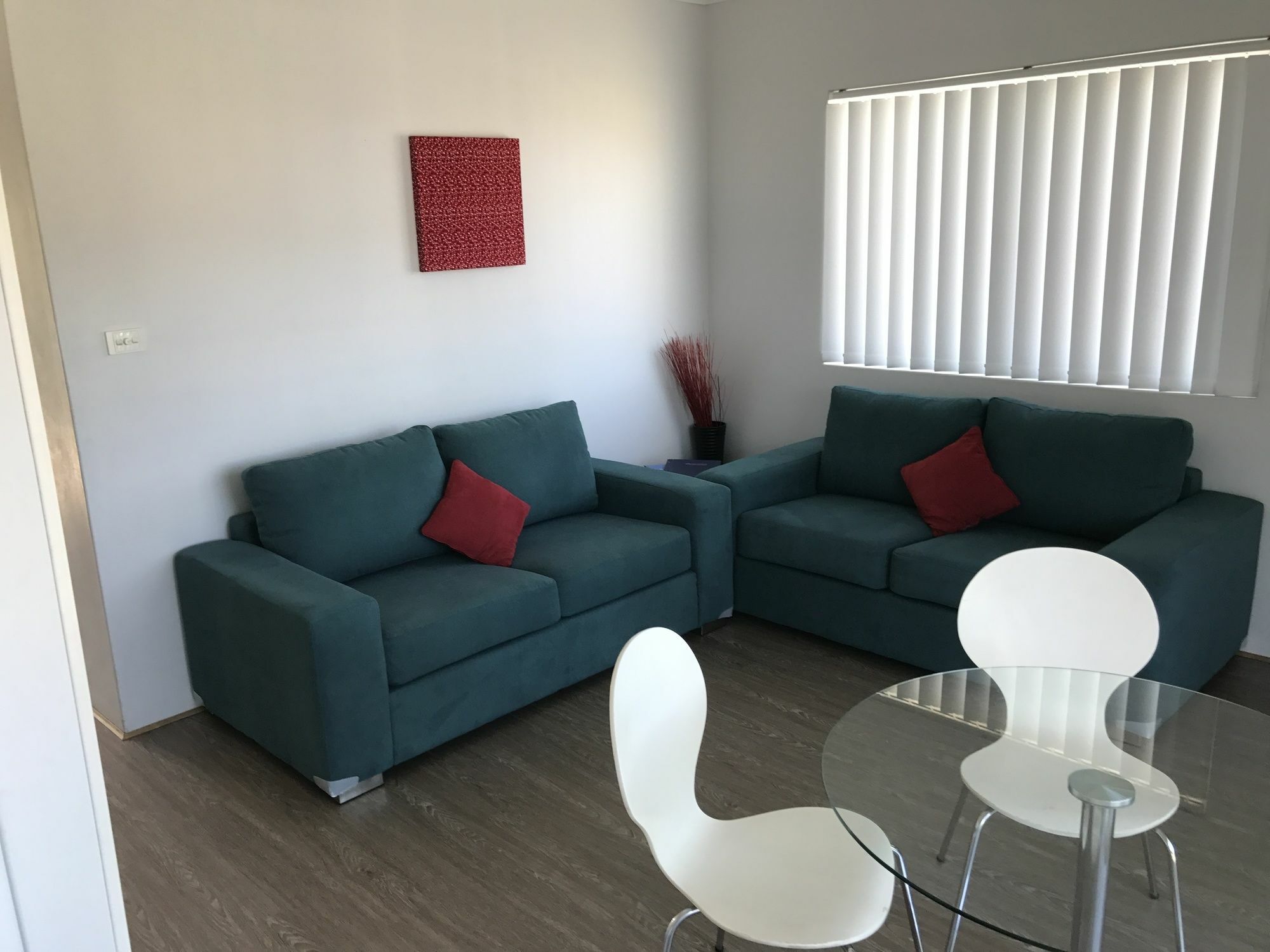 Aquarius Apartments Молимук Екстериор снимка