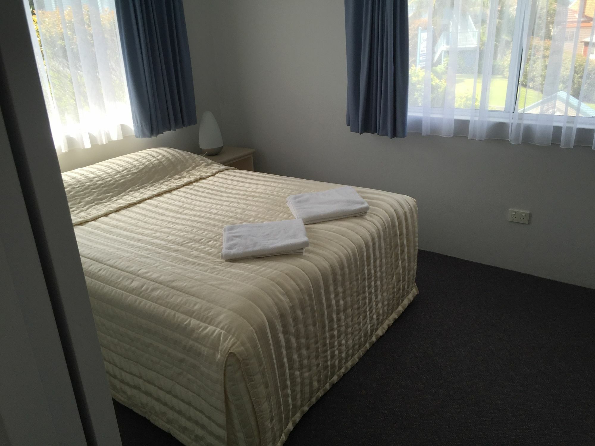 Aquarius Apartments Молимук Екстериор снимка